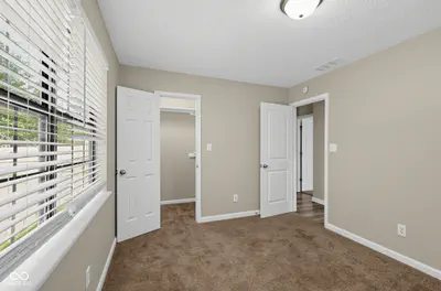 1102 Winding Hart Drive, Indianapolis - 7