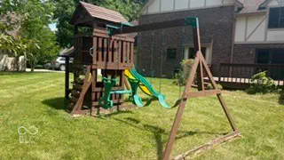 3022 Walnut Court, Greenfield - 55