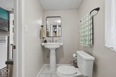 8608 State Road 42, Monrovia - 18