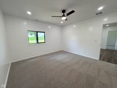 4204 Kingman Road, Kingman - 33