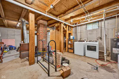 6821 W County Road 700 N, Freetown - 62