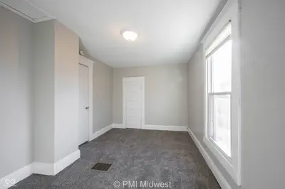 323 40th Street, Indianapolis - 19