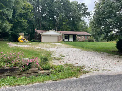 3812 E County Road 700 S, Cloverdale