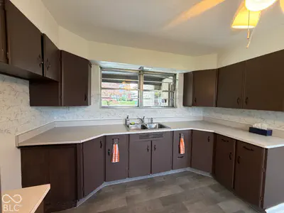 1313 Morgan Street, Rushville - 36