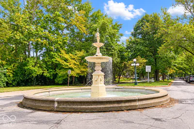 974 Woodruff Place East Drive, Indianapolis - 3