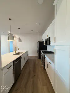 925 Veterans Way, Carmel - 11