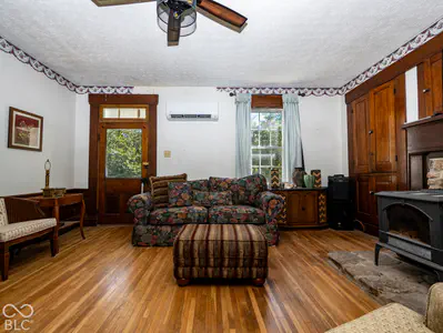 5961 Flowing Well Road, Poland - 40