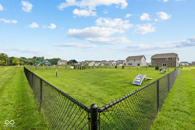 10114 Redwood Peak Lane, Indianapolis - 11