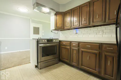 6932 Tousley Drive, Indianapolis - 15