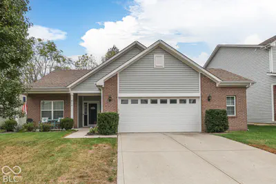 4715 Ventura Boulevard, Plainfield