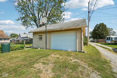 5135 Saint Clair Street, Indianapolis - 17