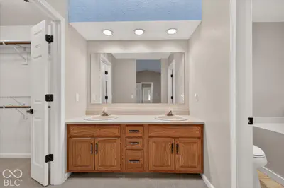 9503 Cadbury Circle, Indianapolis - 21