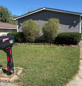 75 Fountain Lake Drive, Greenfield