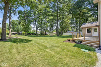 1336 S Heron Drive E, New Palestine - 47