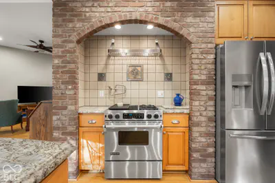 11444 Red Oak Court, Columbus - 12