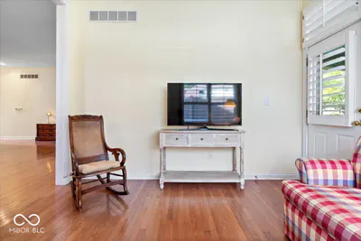 564 Melark Drive, Carmel - 18
