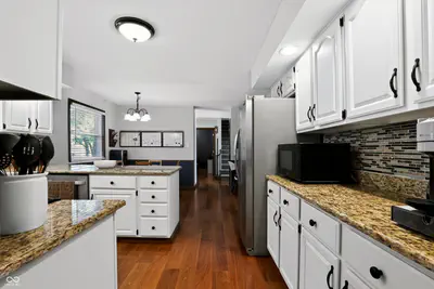 8852 Ridge Hill Drive, Indianapolis - 24