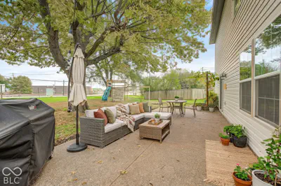 115 Cove, Fortville - 46