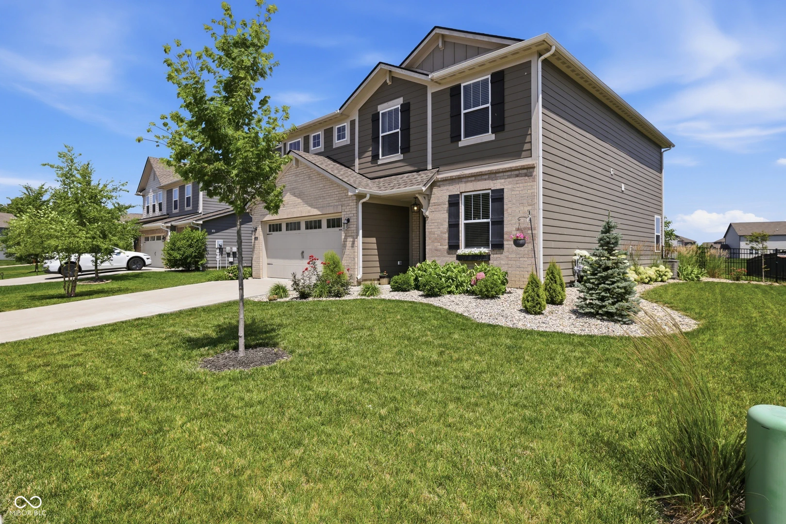 9767 Alzada Drive, Fishers