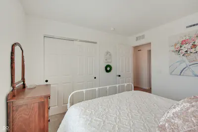64 Sterling Place, New Whiteland - 42