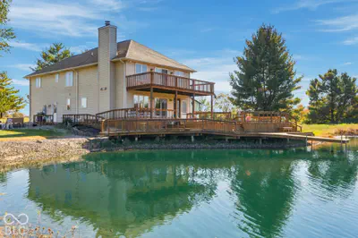 4116 S 350 Road W, Hartford City