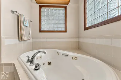 4383 Red Hawk Court, Columbus - 35
