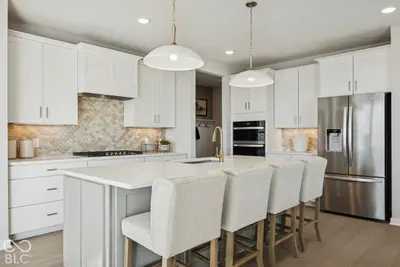 7840 Harmony Drive, Avon - 2