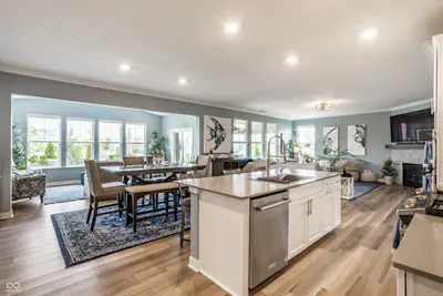 15692 Wellsprings Place, Fishers - 17