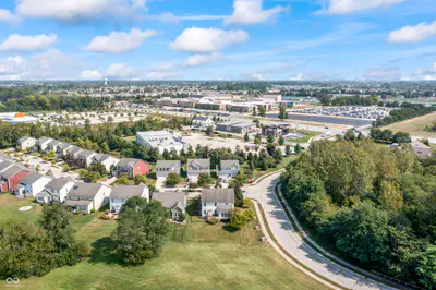12248 Hawks Nest Drive, Fishers - 79