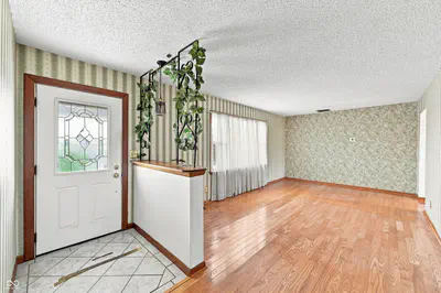 6730 Michigan Road, Fairland - 2