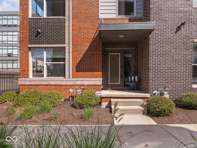 758 Pierson Street, Indianapolis - 2
