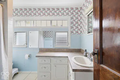 303 W Pearl Street, North Salem - 32