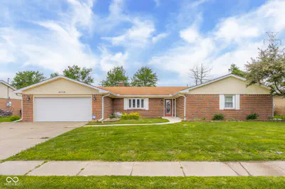 4730 Woodcrest Drive, Columbus