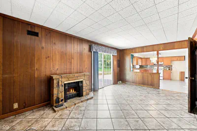 6730 Michigan Road, Fairland - 11