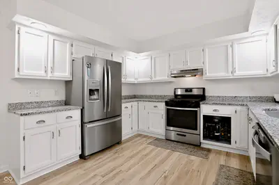 11452 Geist Woods Drive, Indianapolis - 13