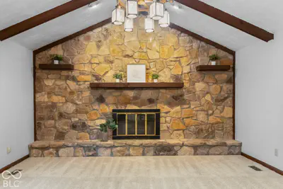 2448 S Sunrise Drive, New Palestine - 10