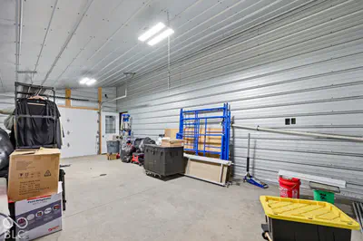 5275 County Road 400, Muncie - 29