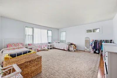 9483 950, Waldron - 18