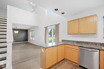 7622 Sergi Canyon Drive, Indianapolis - 12