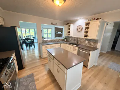11666 Capistrano Drive, Indianapolis - 10