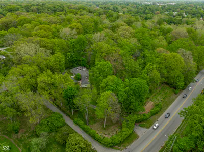 402 Kessler Boulevard West Drive, Indianapolis - 59