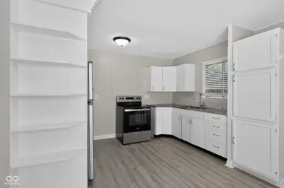 410 Janet Drive, Brownsburg - 9