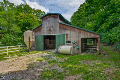 2508 Indian Creek Road, Trafalgar - 102