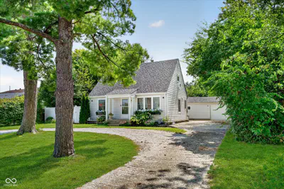 2121 71st Street, Indianapolis - 35