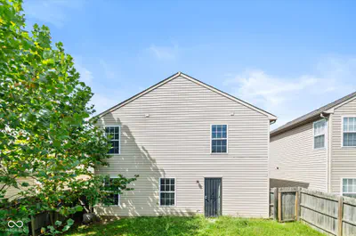 3913 Candle Berry Drive, Indianapolis - 23