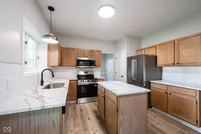5228 Deer Creek Drive, Indianapolis - 2