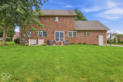 916 E Mill Creek Road S, Greensburg - 41