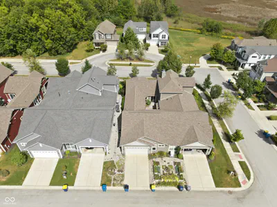 7217 Antiquity Drive, Carmel - 41