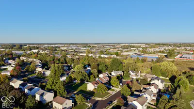 9025 Exeter Court, Fishers - 58