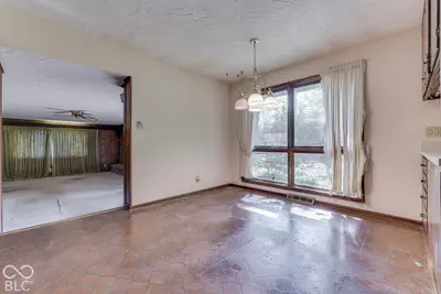 1715 Ridge Hill Lane, Indianapolis - 18